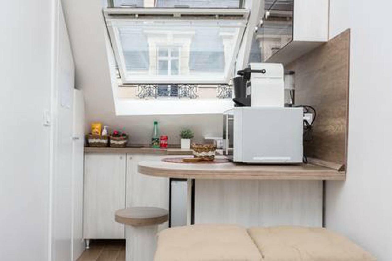 Apartament *** Champs Elysees Studio Paryż Zewnętrze zdjęcie